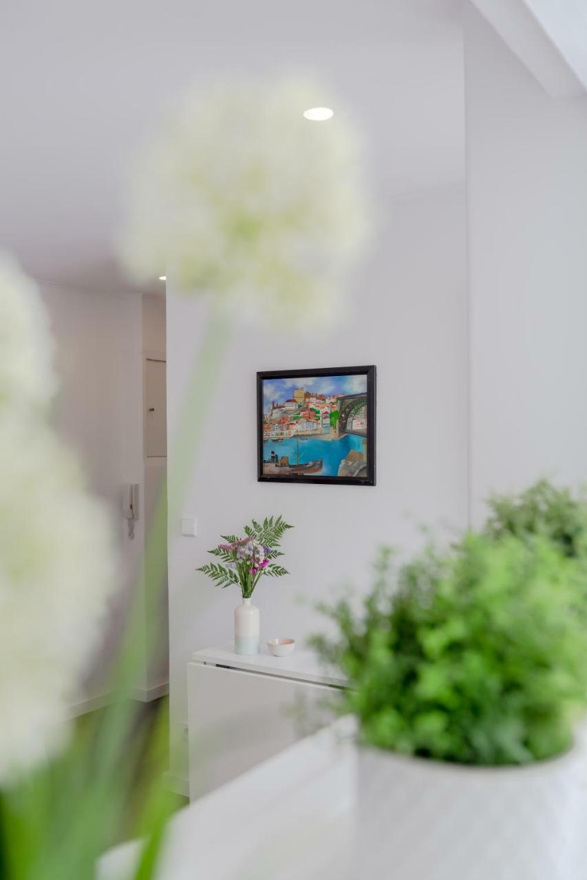 Sunny Apartment With Patio, By Timecooler Lissabon Exterior foto